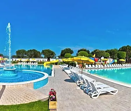 Le Palme & Village Hotel *